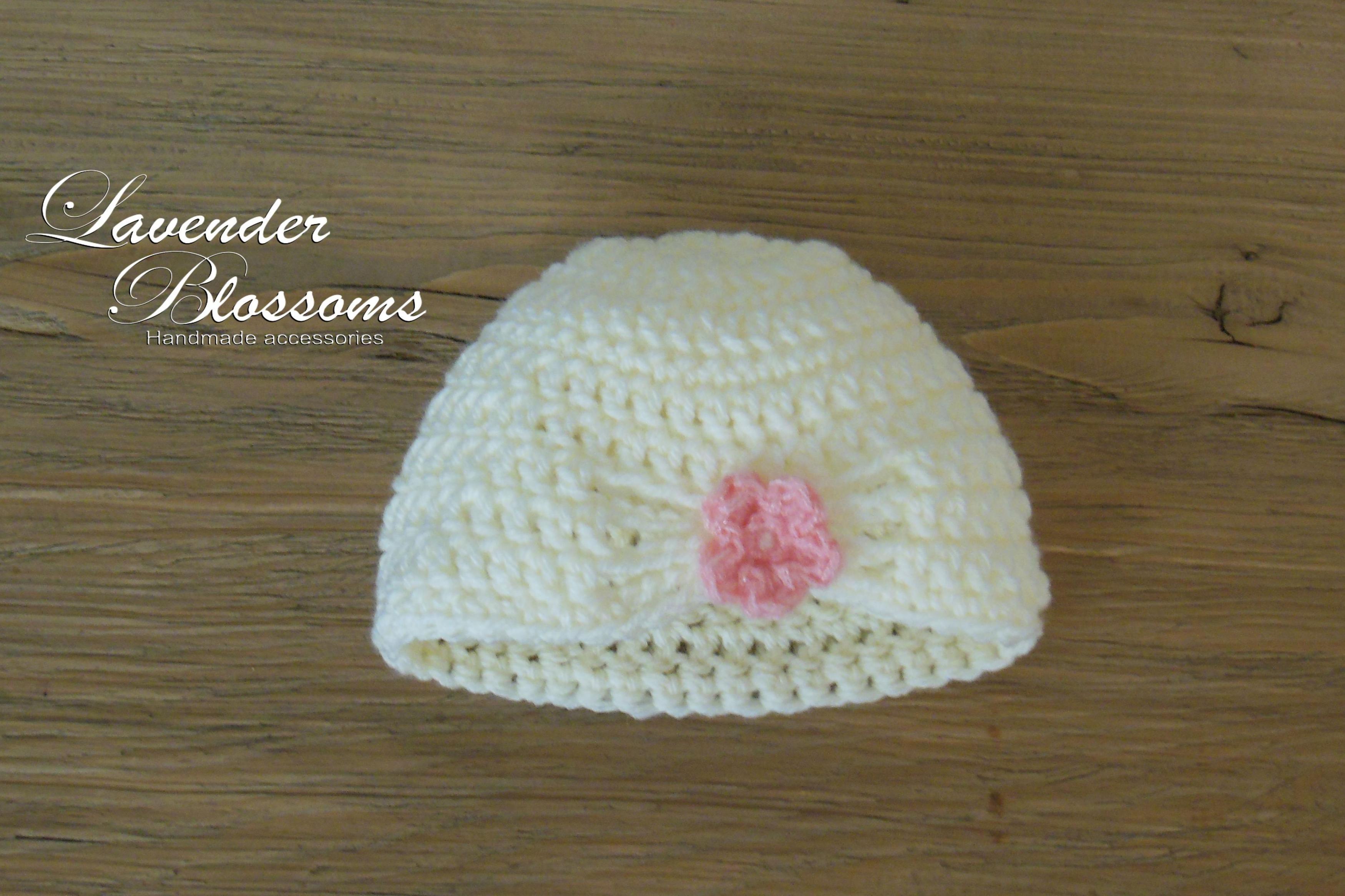 Crochet White Baby Hat With Flower on Luulla